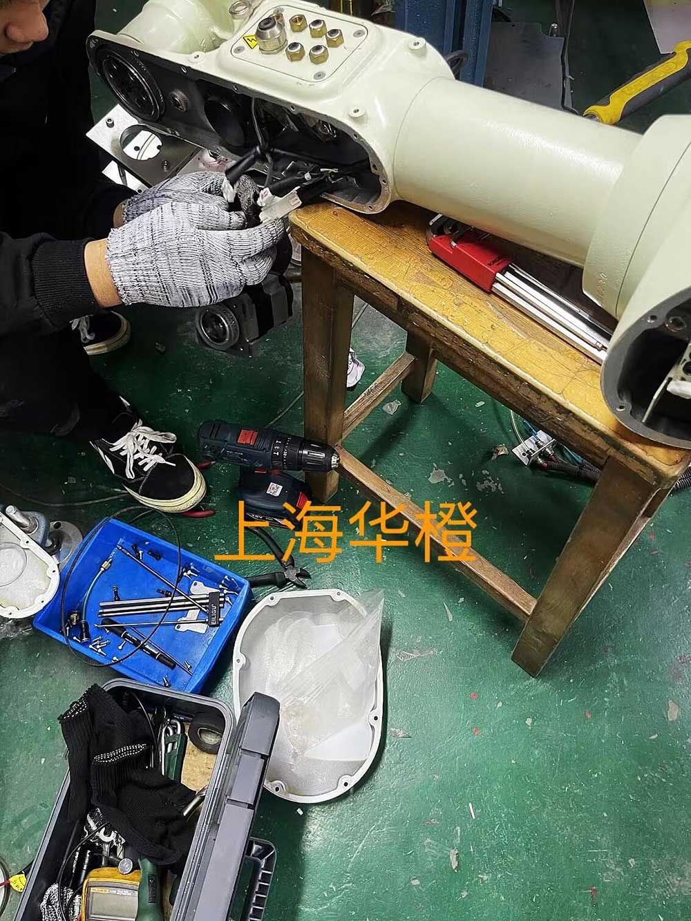 川崎第三軸減速機更換現(xiàn)場作業(yè)